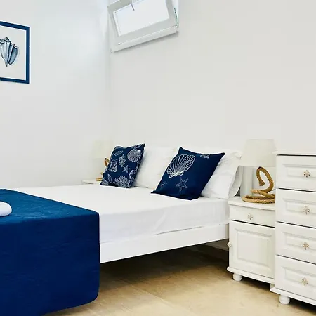 Mirem Boutique Apartments Ofrinion Exterior photo