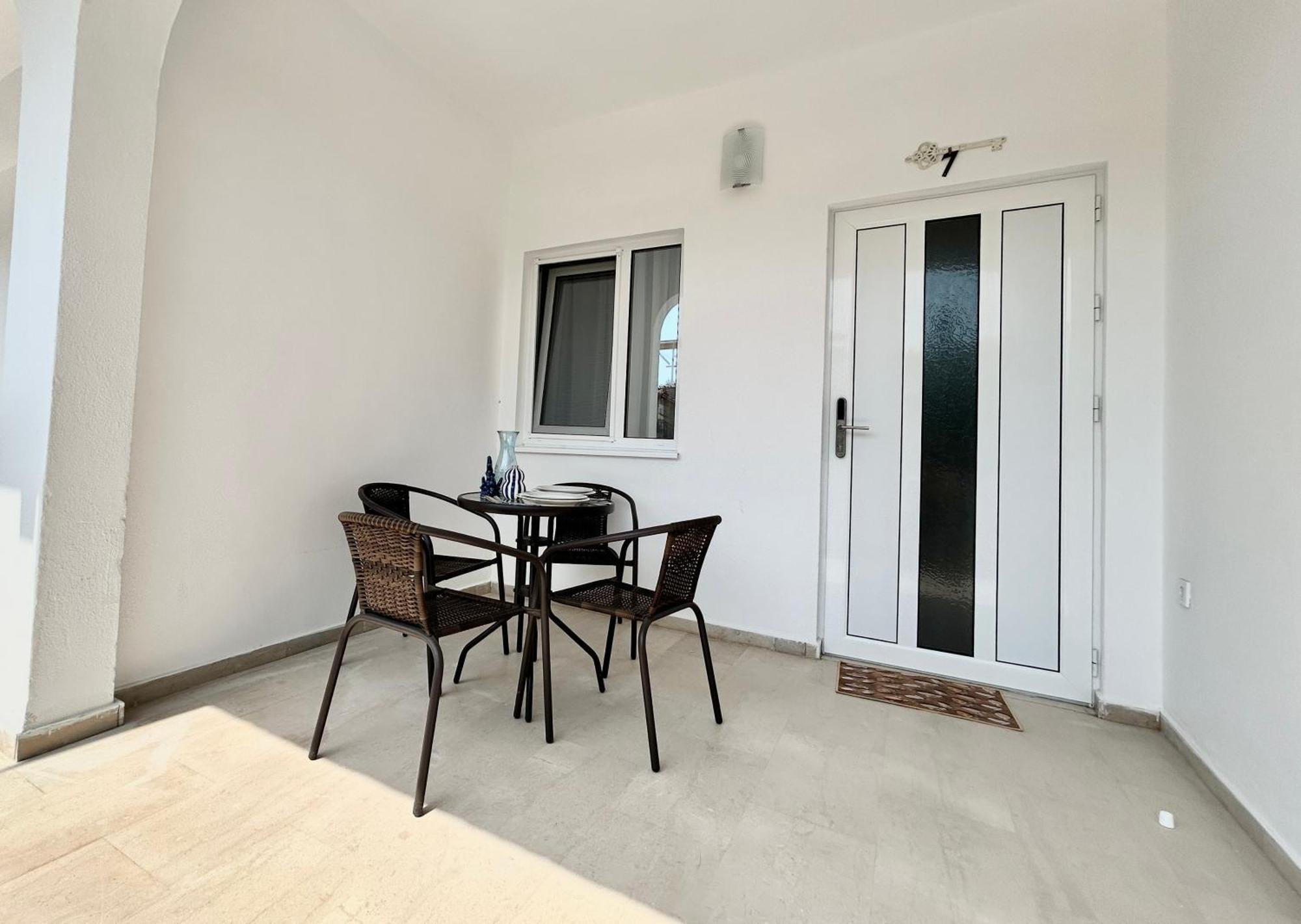 Mirem Boutique Apartment Ofrinion